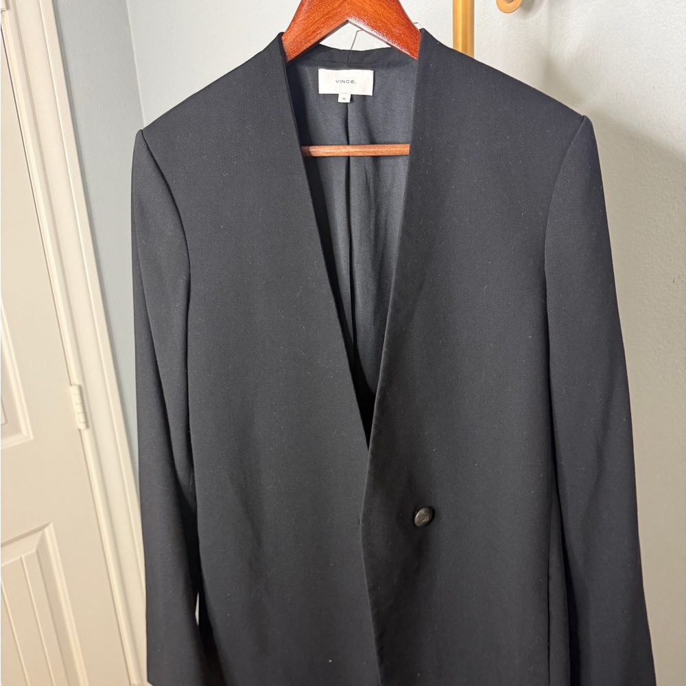 🖤 VINCE. Black Collarless One-Button Blazer — Size 10